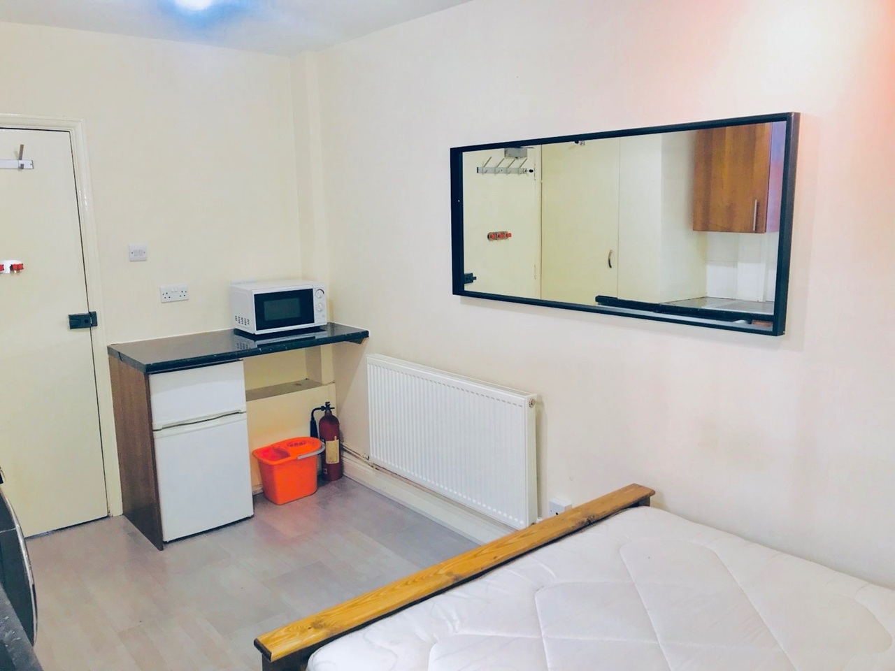 Additional image 4 of Studio Flat, Southampton Street, RG1, N1 7GU