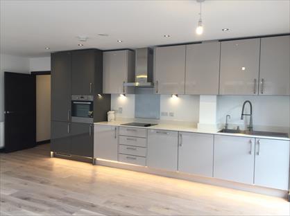 2 Bed Flat, William Mundy Way, DA1