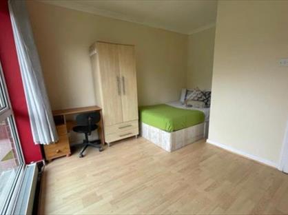 Room in a Shared House, Folly Wall, E14