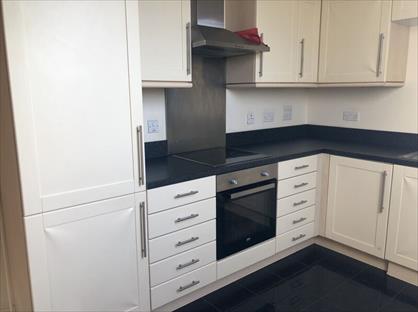 3 Bed Maisonette, Lambeth Court, SS7
