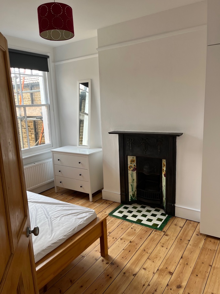 London 3 Bed Terraced House, Brudenell Road, SW17 To Rent Now for £