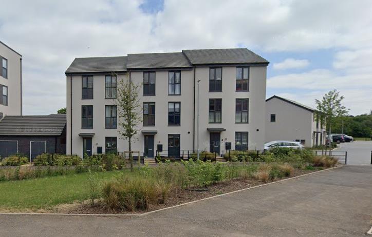 4 Bed End Terrace, Clover Way, BS34