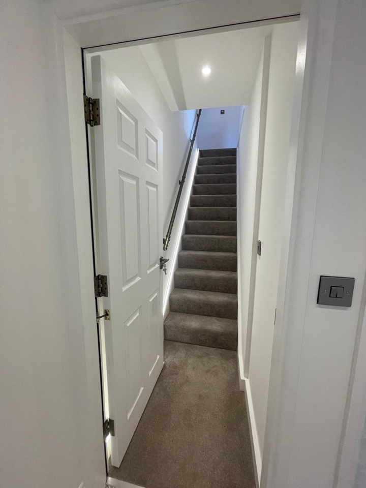 Greenford, Ealing 3 Bed SemiDetached House, Windmill Lane, UB6 To