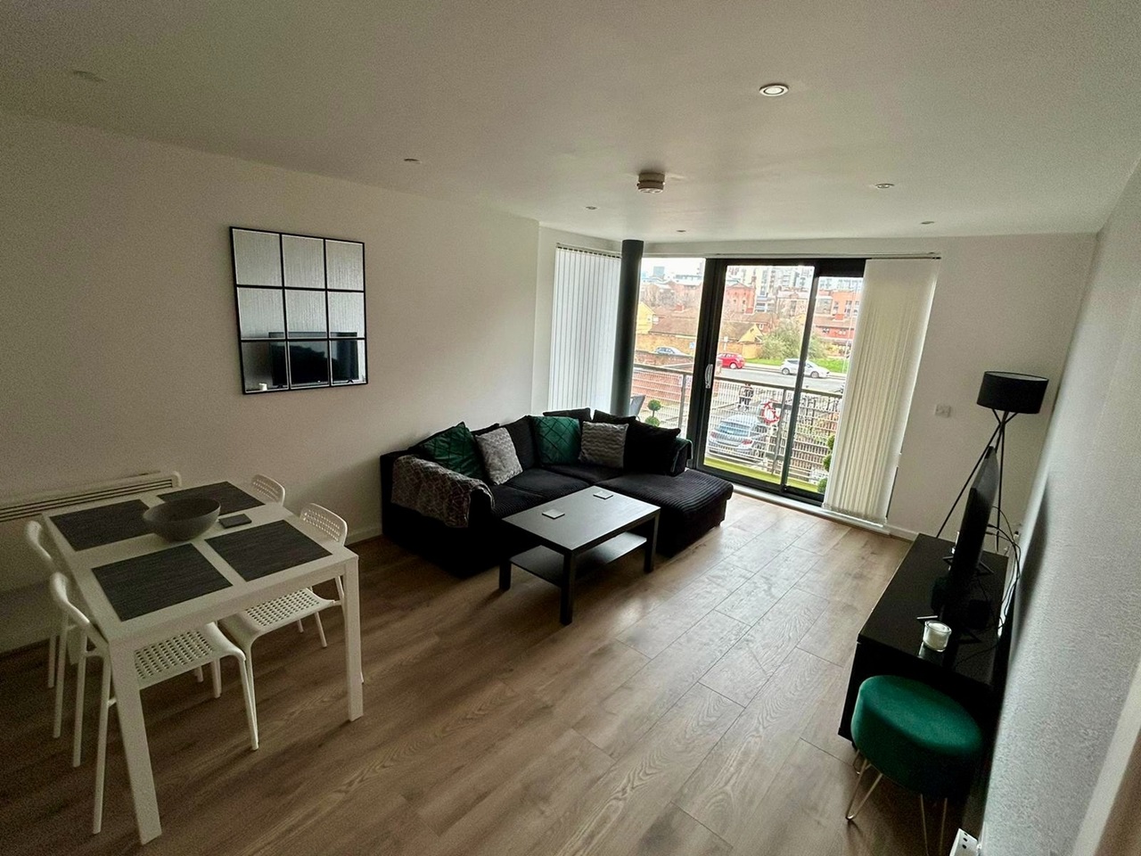 Liverpool 2 Bed Flat, Cornhill, L1 To Rent Now for £1,060.00 p/m