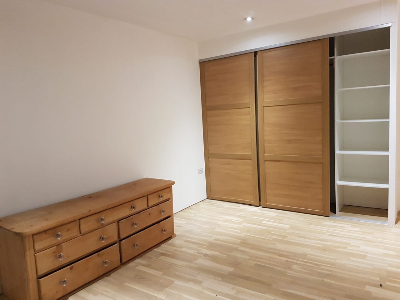 Room in a Shared Flat, Plumbers Row, E1 photo 4