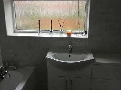3 Bed Terraced House, Norfolk Grove, DN11