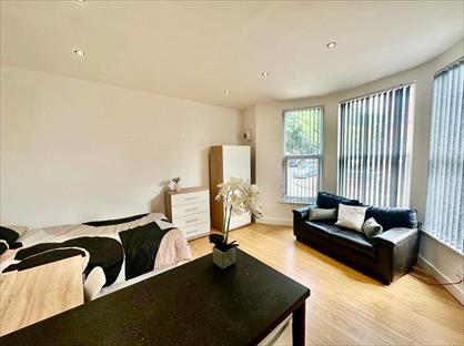Bedsit, Norwood Terrace, LS6
