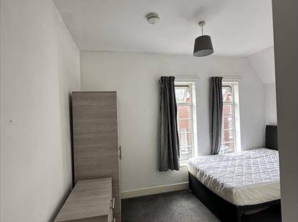 Room in a Shared House, King Edward Road, DN4