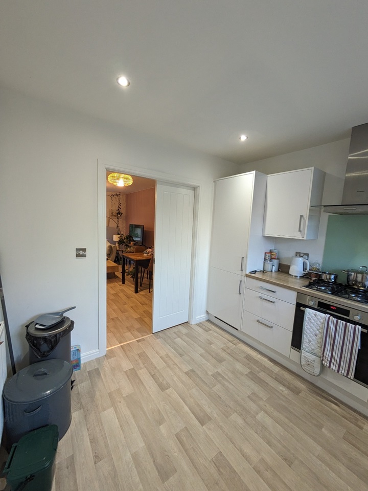 Leeds 3 Bed Terraced House, Horsforde View, LS13 To Rent Now for £
