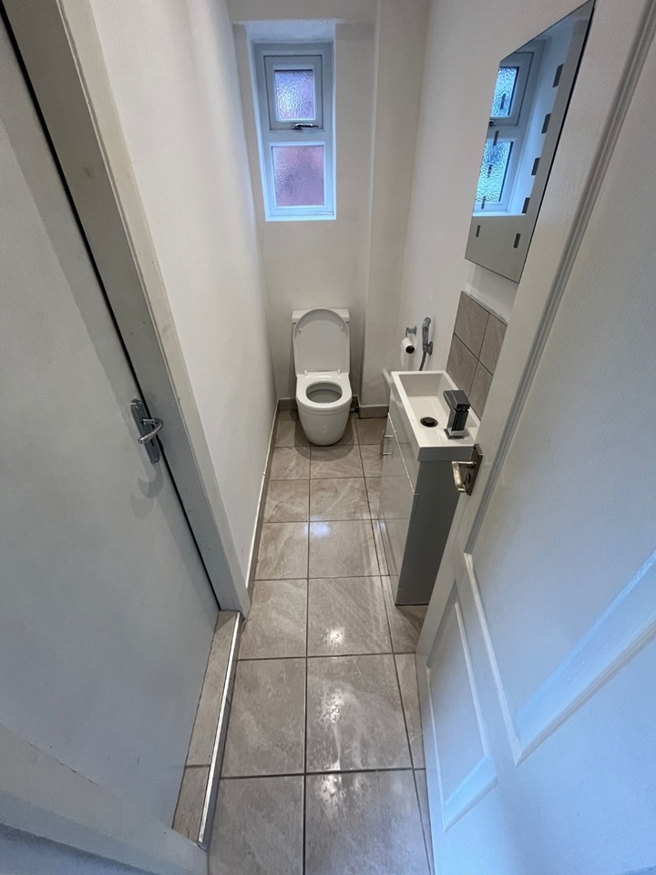 Swinton, Manchester 3 Bed Detached House, Lawnswood Park Road, M27 To Rent Now for £1,500.00 p/m