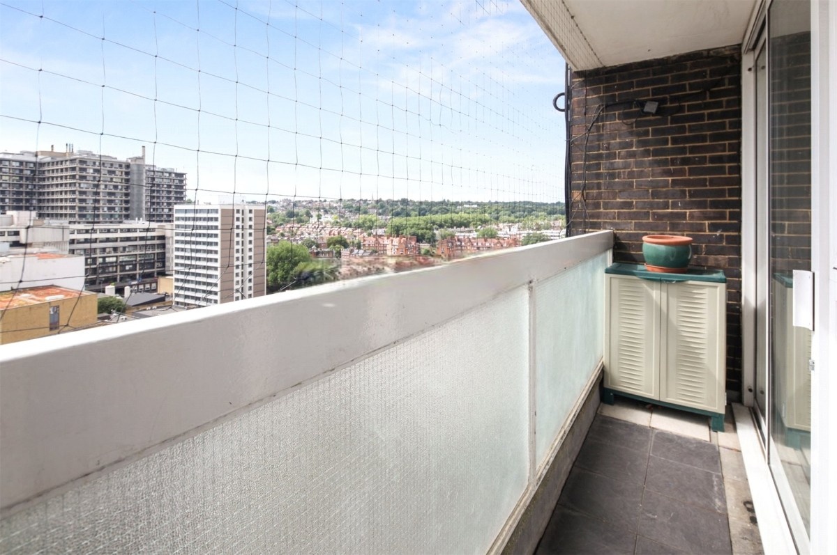 London 2 Bed Flat, Palgrave House, NW3 To Rent Now for £2,200.00 p/m
