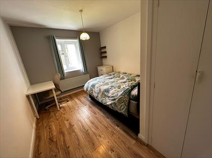 Room in a Shared Flat, Vanbrugh House, E9