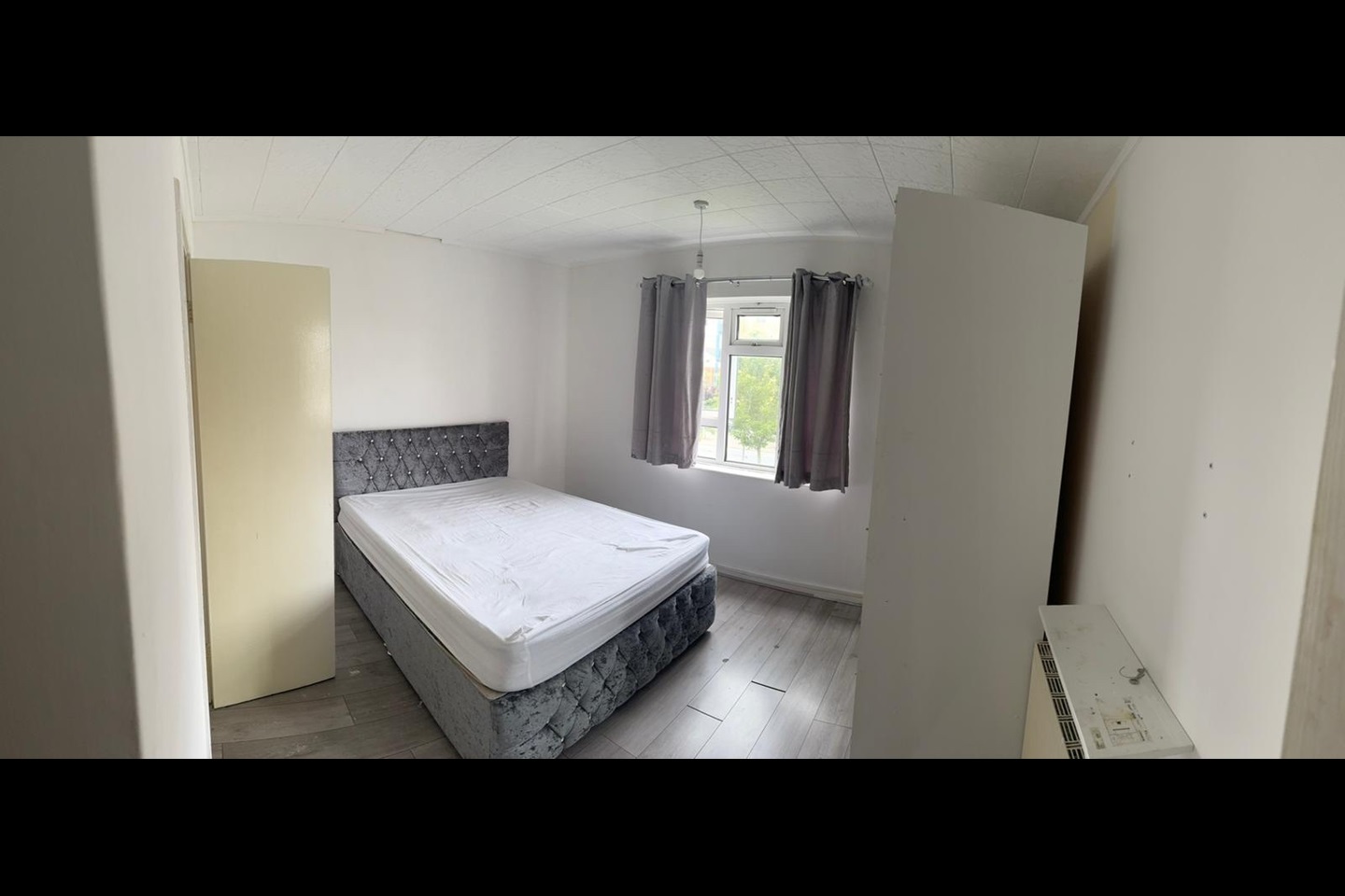 Essex 1 Bed Flat, Rainham Road South, RM10 To Rent Now for £655.00 p/m