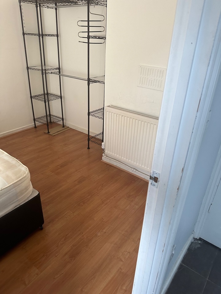 South Ockendon Room in a Shared House, South Ockendon, RM15 To Rent Now for £600.00 p/m