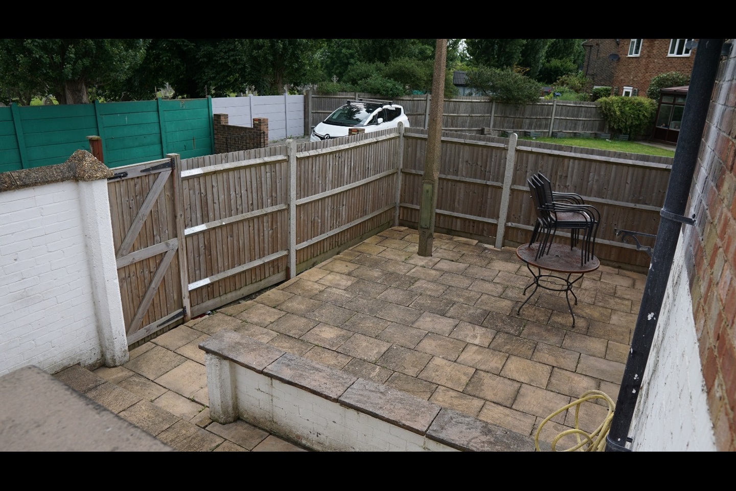 London 4 Bed Strickland Row, SW18 To Rent Now for £