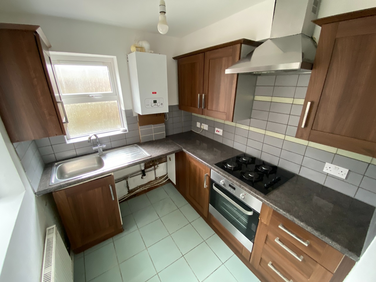 Moston, Manchester 3 Bed Terraced House, Stovell Road, M40 To Rent