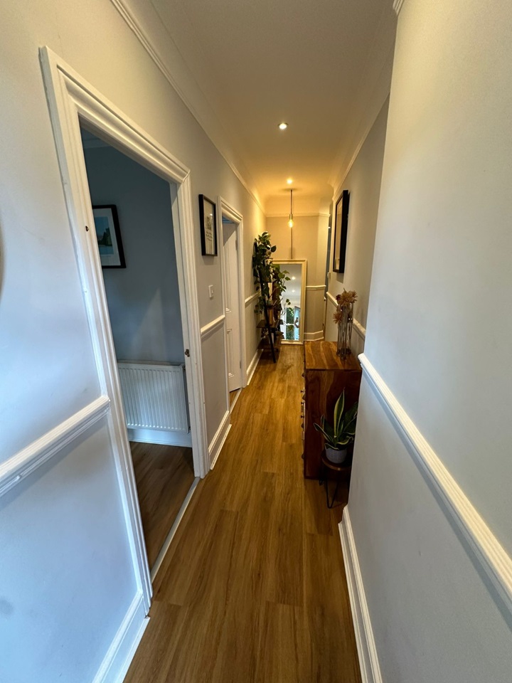 West Wimbledon 2 Bed Flat, Panmuir Road, SW20 To Rent Now for £