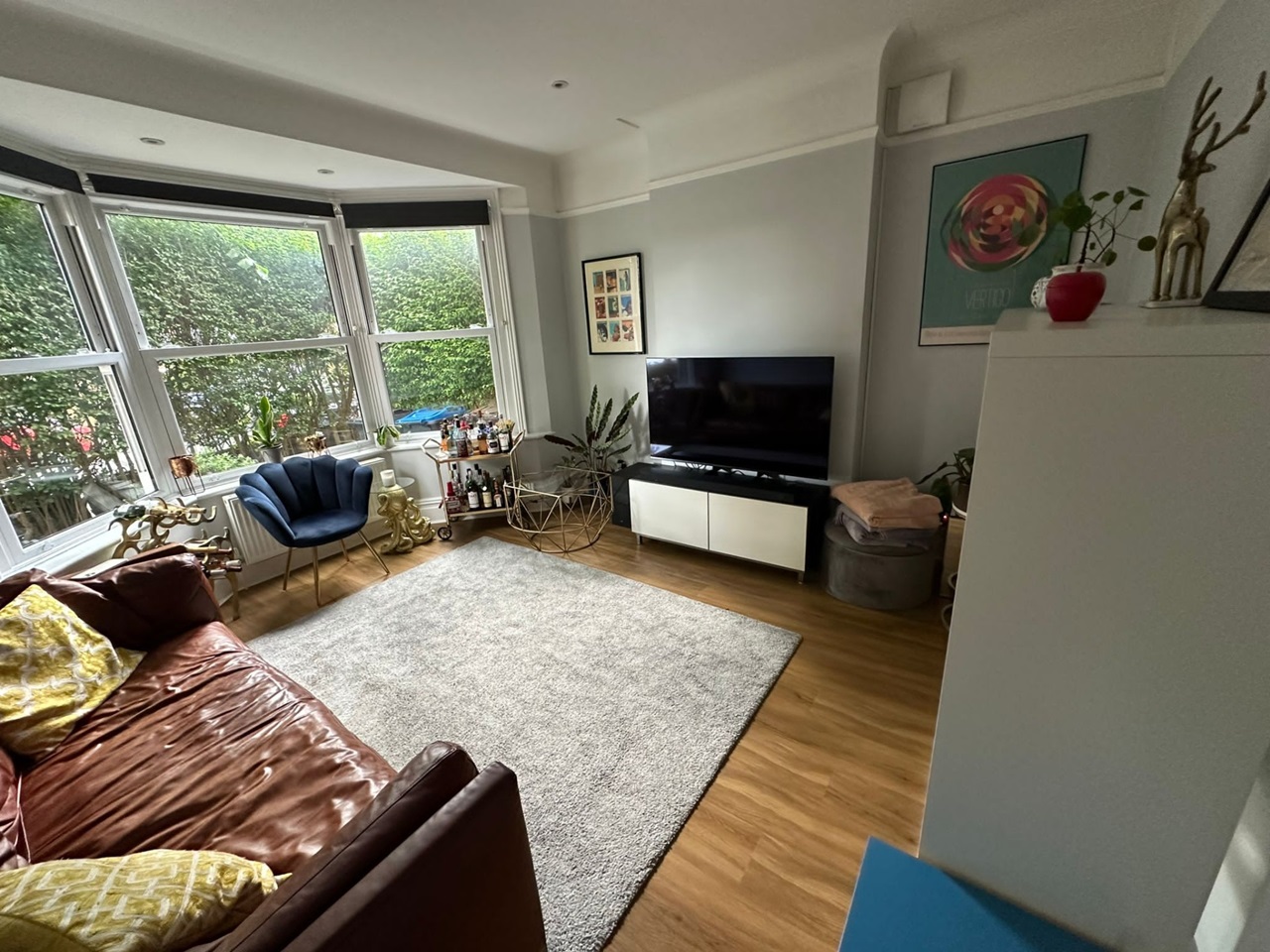 West Wimbledon 2 Bed Flat, Panmuir Road, SW20 To Rent Now for £