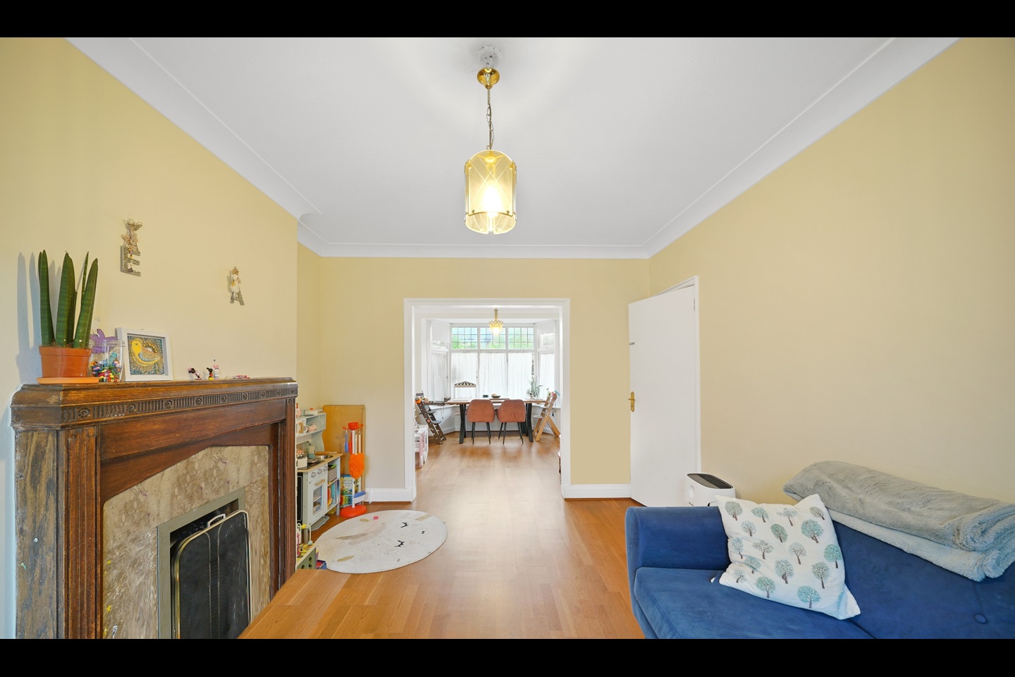 London 3 Bed SemiDetached House, Cheviot Gardens, NW2 To Rent Now