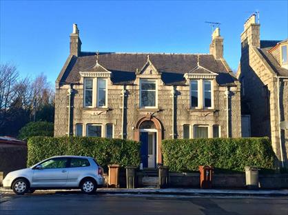 4 Bed Flat, Elmfield Avenue, AB24