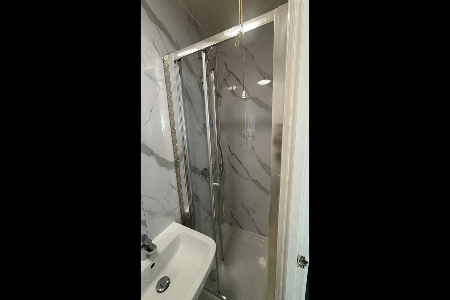 London Studio Flat, Lichfield Grove, N3 To Rent Now for £710.00 p/m