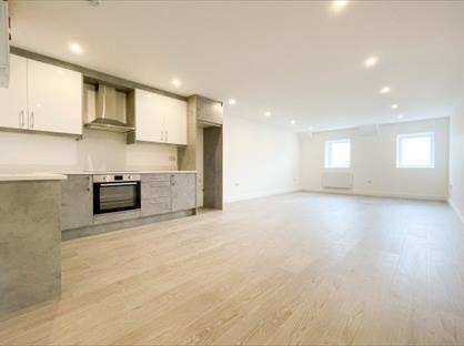 2 Bed Flat, The Regent, TN6