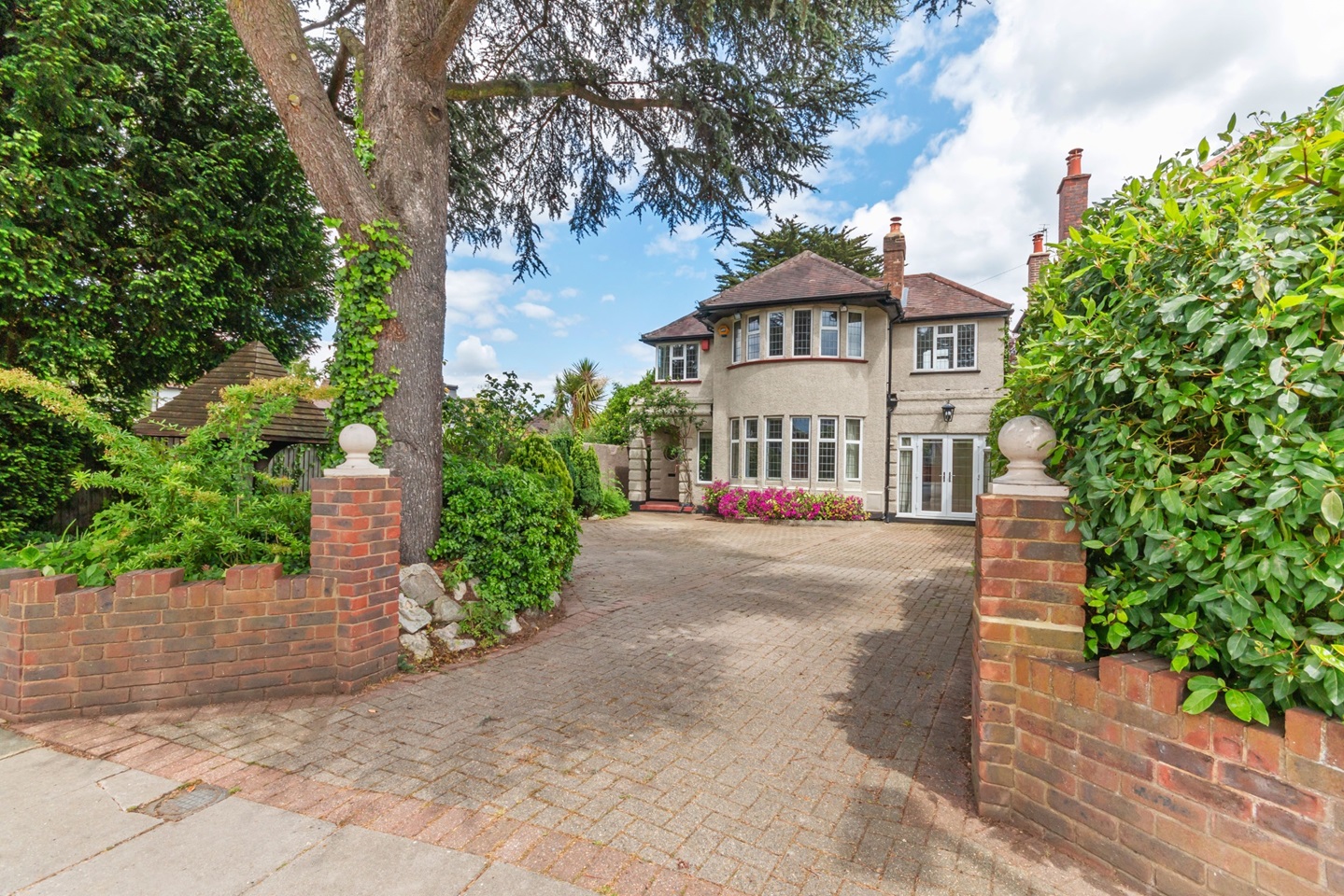 New Malden 5 Bed Detached House, Blakes Avenue, KT3 To Rent Now for