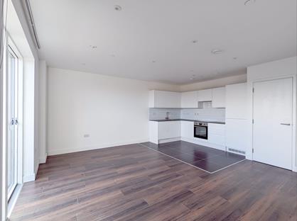 1 Bed Flat, Vicarage Road, WD18