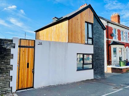 1 Bed Detached House, Coedcae Street, CF11