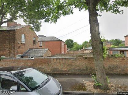 5 Bed Semi-Detached House, Kings Road, B23