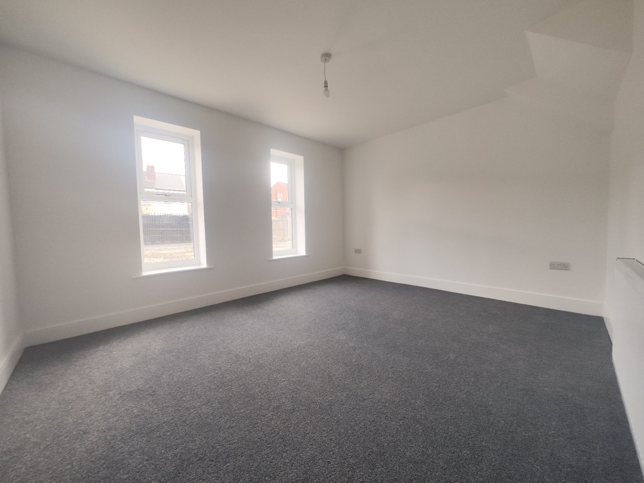 Sheffield 3 Bed SemiDetached House, Southwell Road, S4 To Rent Now