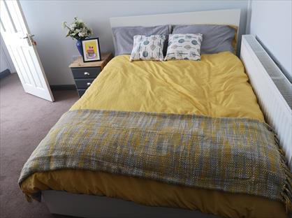 Room in a Shared House, Northfield Avenue, ST14