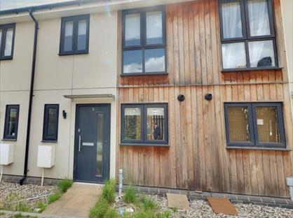 2 Bed Terraced House, Darnley Road, RM17