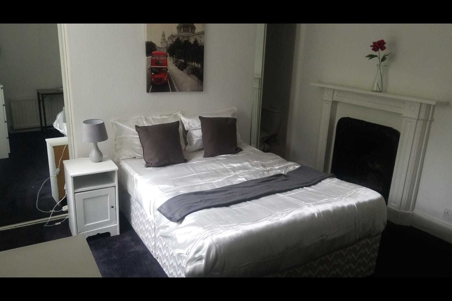 Sutton Coldfield Bedsit, Coleshill Street, B72 To Rent Now for £628