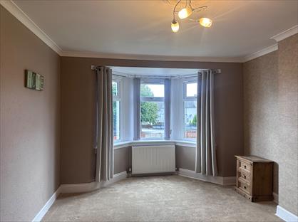 2 Bed Flat, Northfield Street, ML1