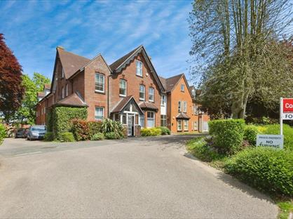 2 Bed Flat, Old Dover Road, CT1