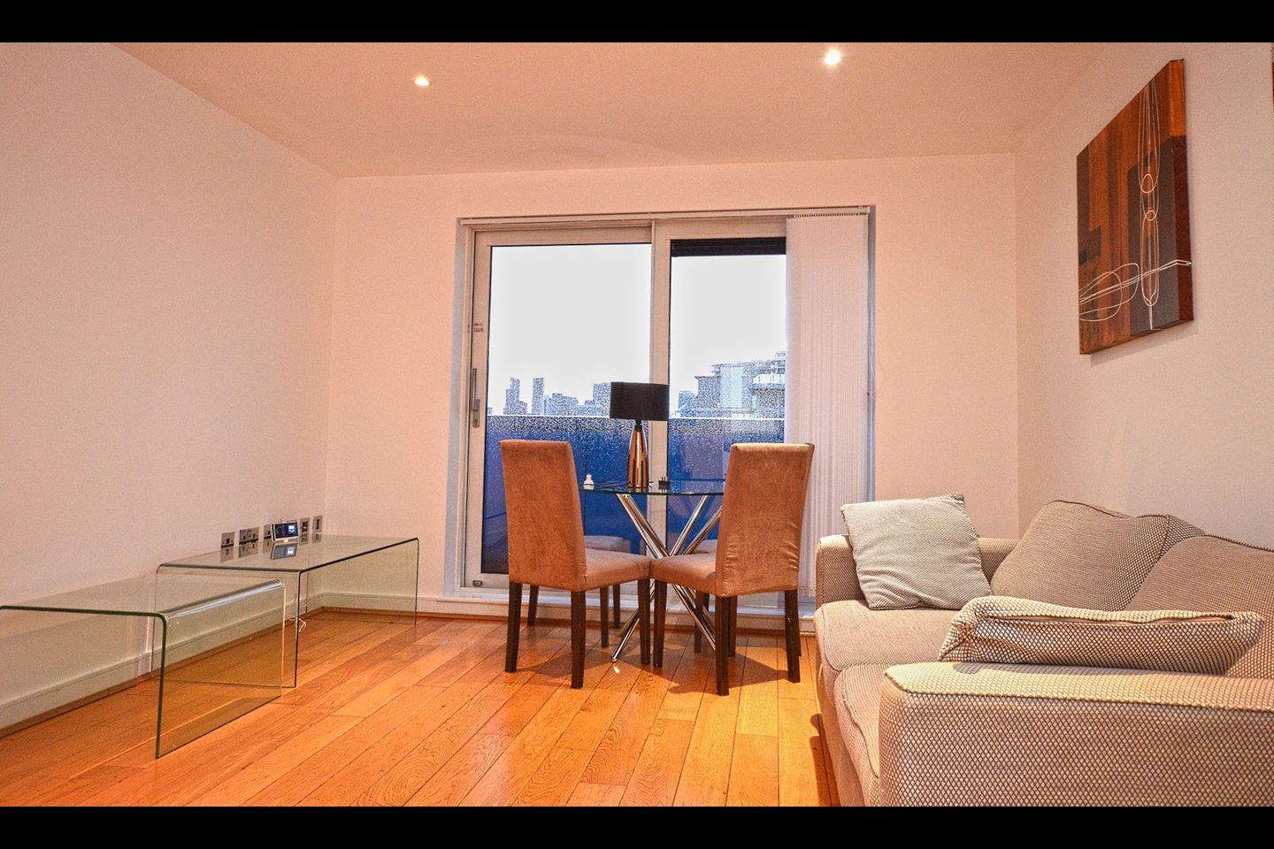 London 1 Bed Flat, Westgate Apartments, E16 To Rent Now for £1,750.