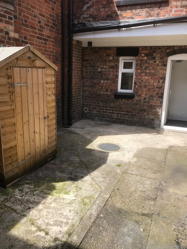 Longton 1 Bed Flat, Trentham Road, ST3 To Rent Now for £595.00 p/m