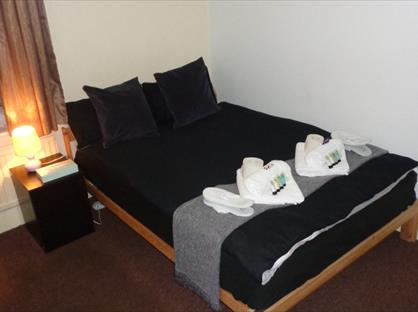 Room in a Shared House, St. Erkenwald Road, IG11