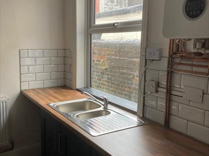 2 Bed Terraced House, Morton Street, ST6