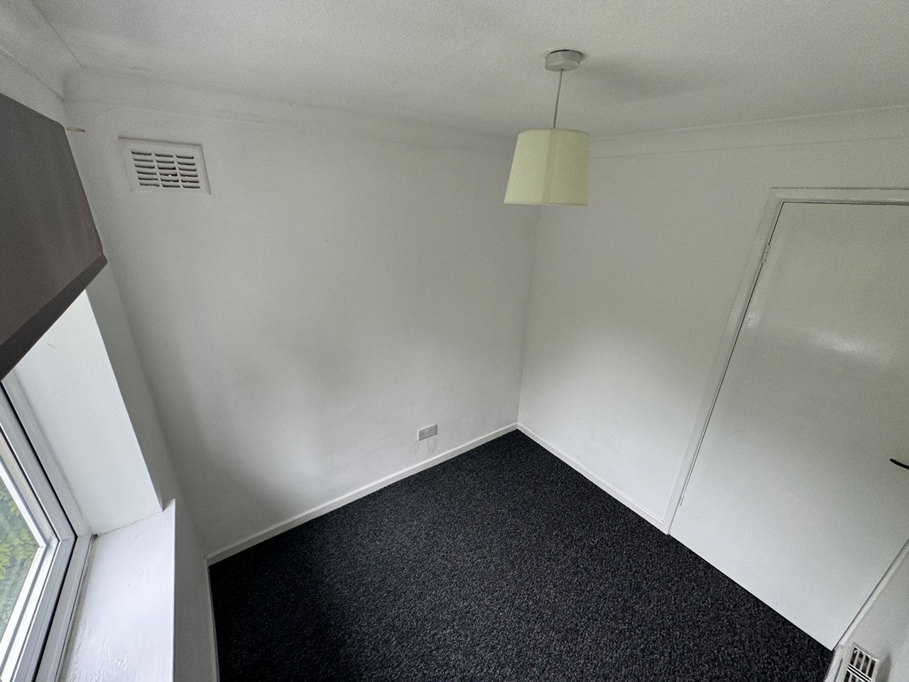 Oadby, Leicester 3 Bed SemiDetached House, Fairfield Road, LE2 To