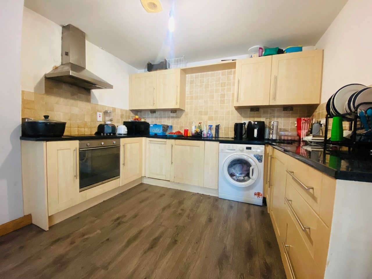 Bradford 2 Bed Flat, Stone Gate House, BD1 To Rent Now for £795.00 p/m