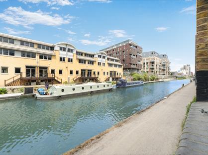 1 Bed Flat, Sail Loft Court, E14