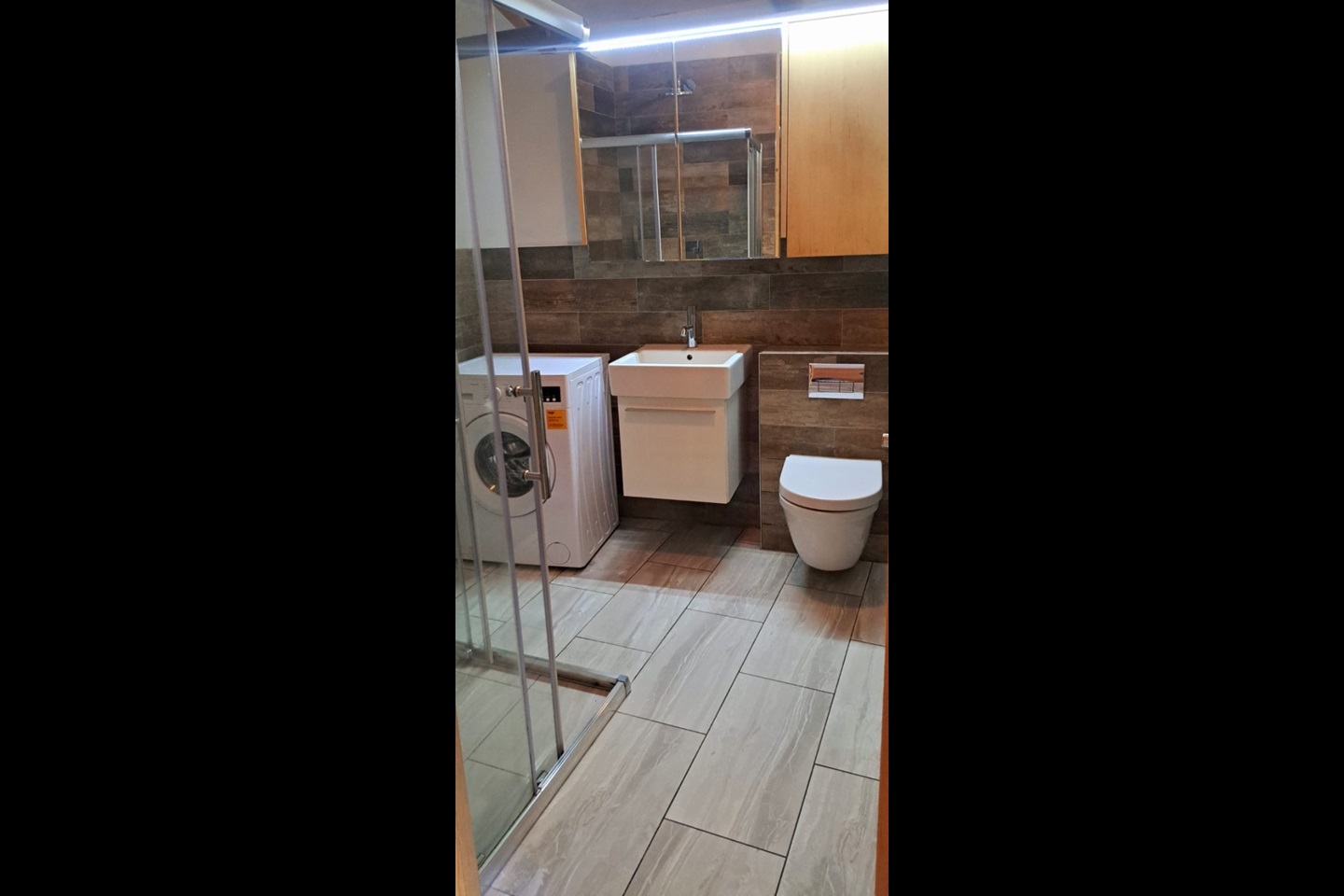 Carshalton Studio Flat, Carshalton, SM5 To Rent Now for £1,100.00 p/m