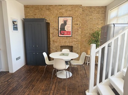 1 Bed Flat, Broadway, SS9