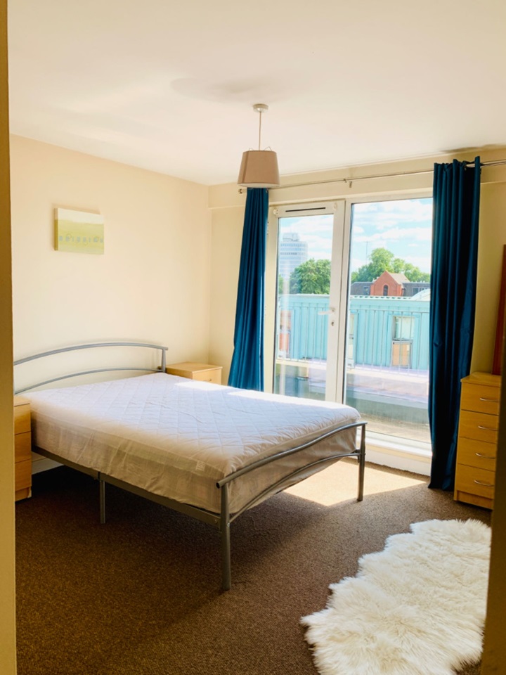 Coventry 2 Bed Penthouse, Beauchamp House, CV1 To Rent Now for £