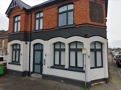 Studio Flat, Boxley Road, ME14