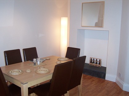 4 Bed Terraced House, Methley Mount, LS7