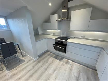 2 Bed Flat, Victoria Road, NW6