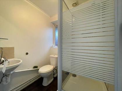 Room in a Shared House, Ivy Road, E16